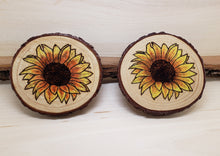 Load image into Gallery viewer, Sunflower Coaster Set of 2
